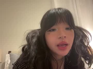 girl
        katviraxx cam image #5740641