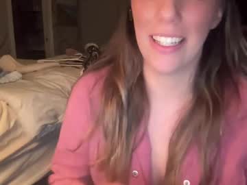girl
        mommyofyourdreams cam image #5885201