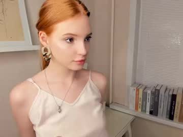 girl
        your_cute_devil cam image #6717593