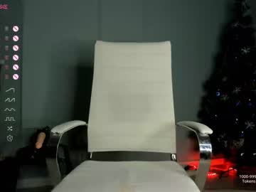 girl
        emma_clarc cam image #3146554
