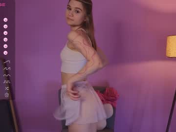 girl
        alisia_spinnet cam image #3104315