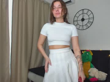 girl
        eleonora_linn cam image #395300