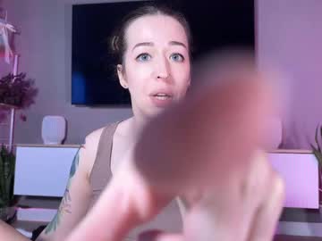 girl
        smojoke cam image #6902782