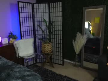 girl
        oh_lovely_girl cam image #6019671