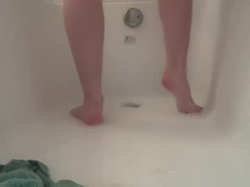 girl
        taylorweston cam image #6760240