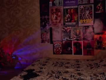 girl
        _northern_girl_ cam image #2502740
