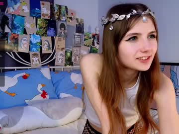 girl
        cute_fox_girl cam image #3794164