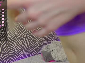 girl
        jennyshow cam image #3835900