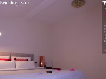 girl
        ella_twinkle cam image #3222763