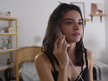 girl
        urcutelinda cam image #4815763