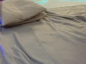 girl
        molly__meow cam image #4823931