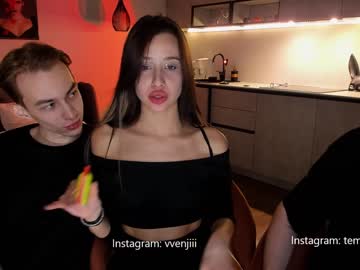 couple
        linkinsweeets cam image #1110026