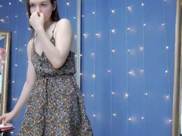 girl
        kriskras__ cam image #1057173
