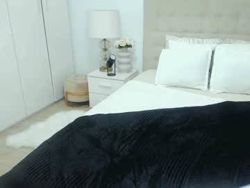 girl
        anna_lus cam image #72437