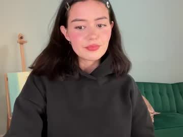 girl
        littlesugarpea cam image #5232476