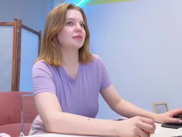 girl
        lovlybambi cam image #3636034