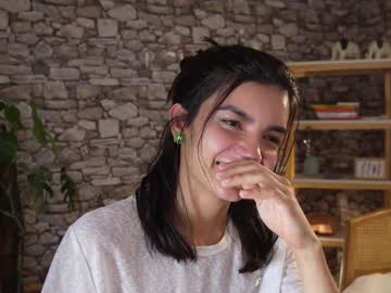 girl
        urcutelinda cam image #5024533