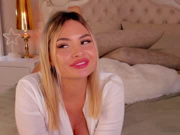 girl
        ana_carrera1 cam image #1507571