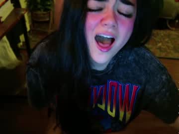 girl
        annatigarr cam image #3928070