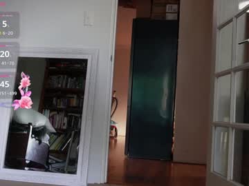 girl
        bellebabyboo cam image #5070222