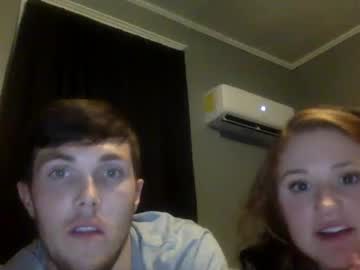 couple
        bigstiffy1017 cam image #6742799