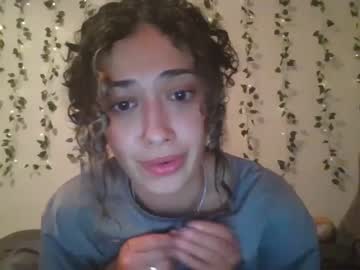 girl
        texastati cam image #2319435