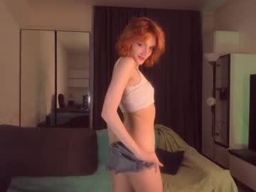 girl
        klttys__pearl cam image #5827853