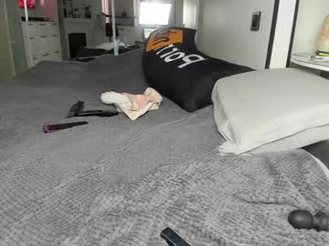 couple
        lisa__fox cam image #4303507