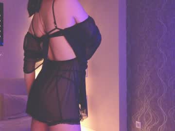 girl
        deariwfy cam image #3722750