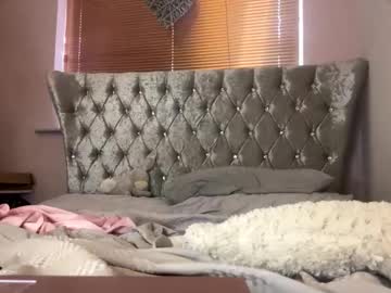 girl
        itsmelolax cam image #5994037
