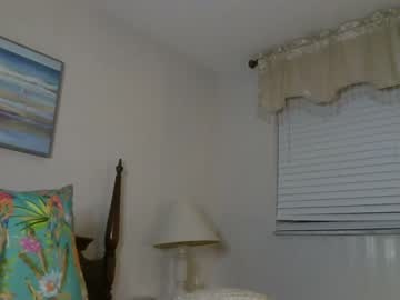 girl
        natangelz cam image #2519216