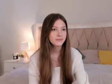 girl
        ohwherearemymanners cam image #3964114