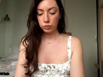 girl
        ronny_ponny cam image #6731346