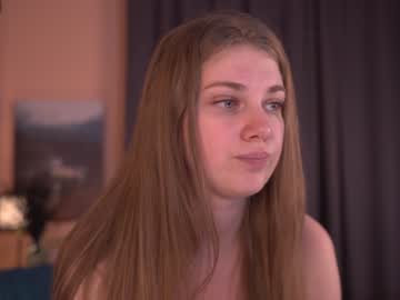girl
        ammysky_ cam image #2846330