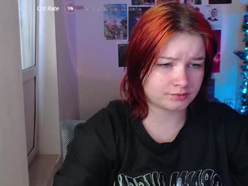 girl
        cherry_night666 cam image #5212274