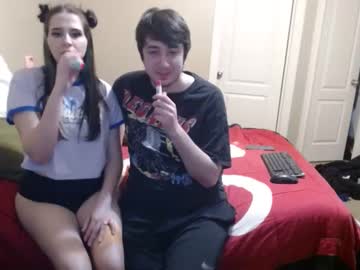 couple
        bne69 cam image #3498104