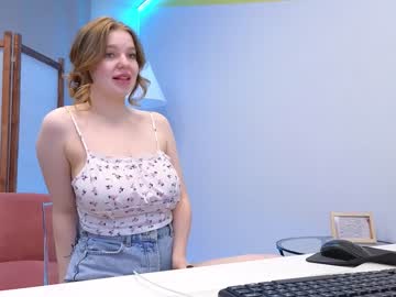 girl
        lovlybambi cam image #3751819