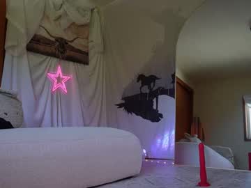girl
        lucy_gooosey cam image #6620056
