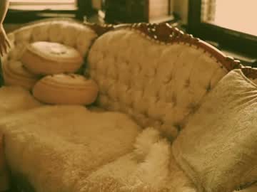 girl
        j_o_a_n cam image #4866092