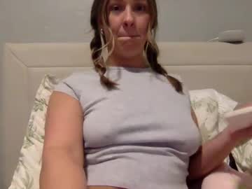 girl
        rubmyclit22 cam image #5154442