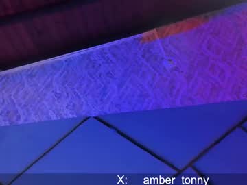 couple
        amber_tonny25 cam image #6324104