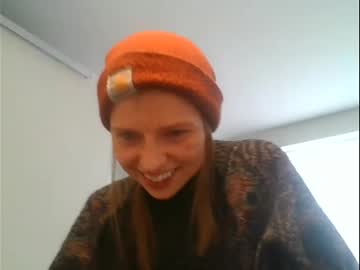 girl
        nutttrition cam image #950396