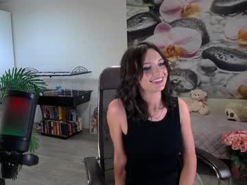 girl
        jennycutey cam image #5620647