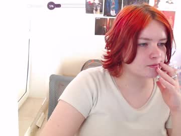 girl
        cherry_night666 cam image #5054809