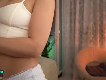girl
        sweety_rinushka_ cam image #6216936