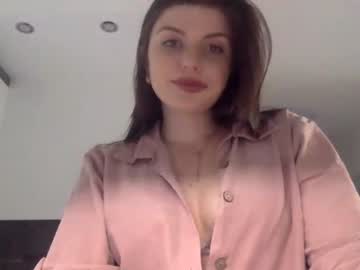 girl
        pamela_mara cam image #4060173