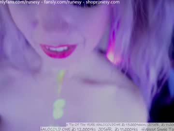 girl
        runesy cam image #4790287