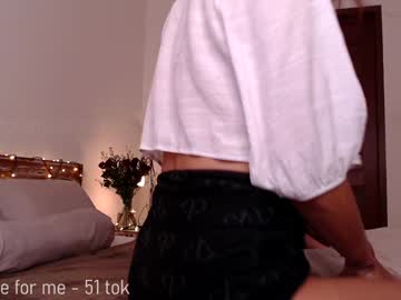 girl
        yourlovelykat cam image #6084317