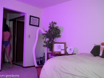 girl
        greydesire69 cam image #4103053