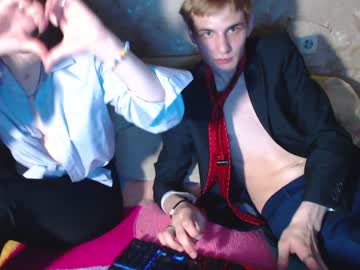 couple
        alisa_justin_perfect_pair cam image #2096067